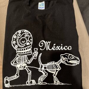 Black Shirt Skeleton Graphic Men's T-Shirt